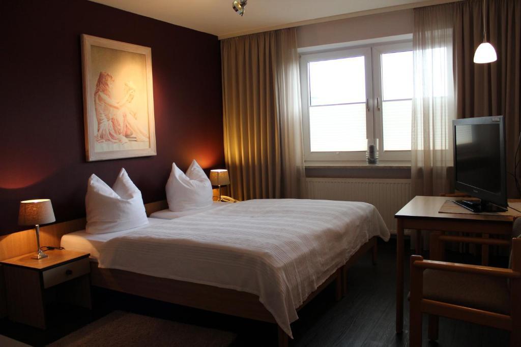 Osterberg - Restaurant Und 3* Hildesheim